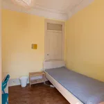 Rent a room in lisbon