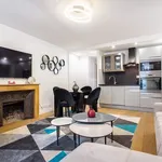 Appartement de 55 m² avec 1 chambre(s) en location à Paris