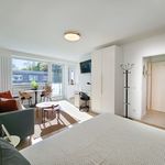 Rent 4 bedroom apartment of 33 m² in Düsseldorf