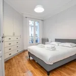 Appartement de 90 m² avec 2 chambre(s) en location à paris