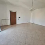 Rent 3 bedroom apartment of 91 m² in Roma