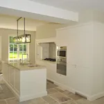 Rent 5 bedroom house of 2148 m² in Schilde