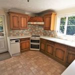 Rent 4 bedroom house in South East England