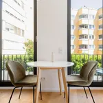 Rent 1 bedroom apartment of 562 m² in Berlin