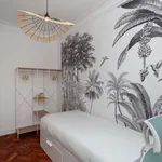 Rent a room in lisbon