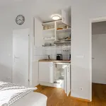 Rent 1 bedroom apartment of 24 m² in Frankfurt