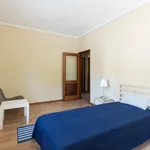 Rent 4 bedroom apartment in Porto