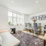 Rent 3 bedroom flat in London