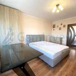 Rent 3 bedroom apartment of 2 m² in Oradea