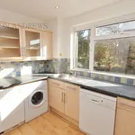 Rent 2 bedroom flat in London