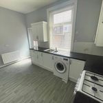 2 bedroom terraced house for rent in Bolton Road, Radcliffe, M26