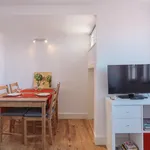 Rent 2 bedroom apartment in Lisbon