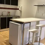 Rent 2 rooms apartment of 35 m² in Stockholm