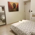 Rent 2 bedroom apartment in Turin