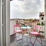 Rent 1 bedroom apartment of 55 m² in Florence