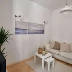 Rent 3 bedroom apartment of 90 m² in lisbon