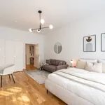 Rent 2 bedroom apartment of 71 m² in Berlin