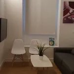 Rent 1 bedroom apartment of 40 m² in seville