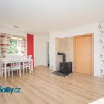 Pronájem domu 88m² s pozemkem 1109m²