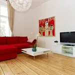 Rent 3 bedroom apartment of 97 m² in Berlin