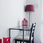 Rent 2 bedroom apartment of 47 m² in Madrid