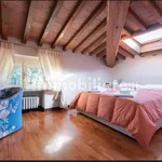 Rent 5 bedroom apartment of 243 m² in Florence