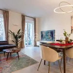 Rent 4 bedroom apartment of 50 m² in Milano