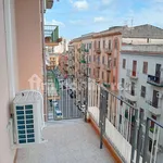 Rent 5 bedroom apartment of 165 m² in Palermo