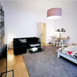 Rent 1 bedroom apartment of 40 m² in Berlin