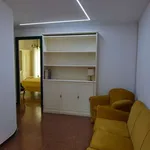 Rent a room in Genoa