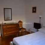 Rent 5 bedroom apartment of 107 m² in Padua