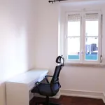 Rent a room in lisbon