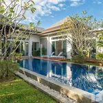 Rent 4 bedroom house of 330 m² in Phuket