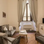 Rent 1 bedroom apartment of 75 m² in Florence