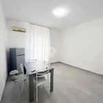 Affitto 2 camera appartamento di 60 m² in Foggia