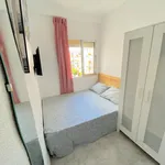 Alquilar 4 dormitorio apartamento en Seville