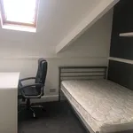 Rent 8 bedroom house in Wales