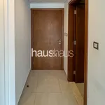 Rent 2 bedroom apartment of 141 m² in Palm Jumeirah