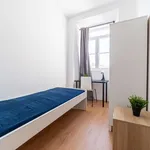 Rent a room in lisbon