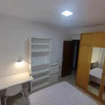 Rent a room of 80 m² in madrid