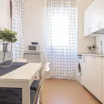 Rent a room in turin