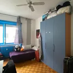 Rent 5 bedroom apartment in Milan