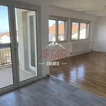 Appartement de 91 m² avec 4 chambre(s) en location à Collonges-sous-Salève