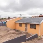 Rent 2 bedroom house of 58 m² in Durban