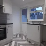 Rent 2 bedroom house in Hull