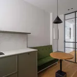 Rent 4 bedroom apartment of 111 m² in Madrid