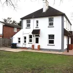 Rent 4 bedroom house in South East England