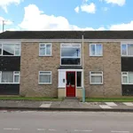 Rent 2 bedroom flat in South West England