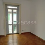 Affitto 3 camera appartamento di 80 m² in Milano