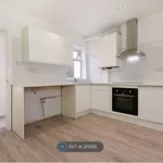 Rent 3 bedroom house in East Midlands